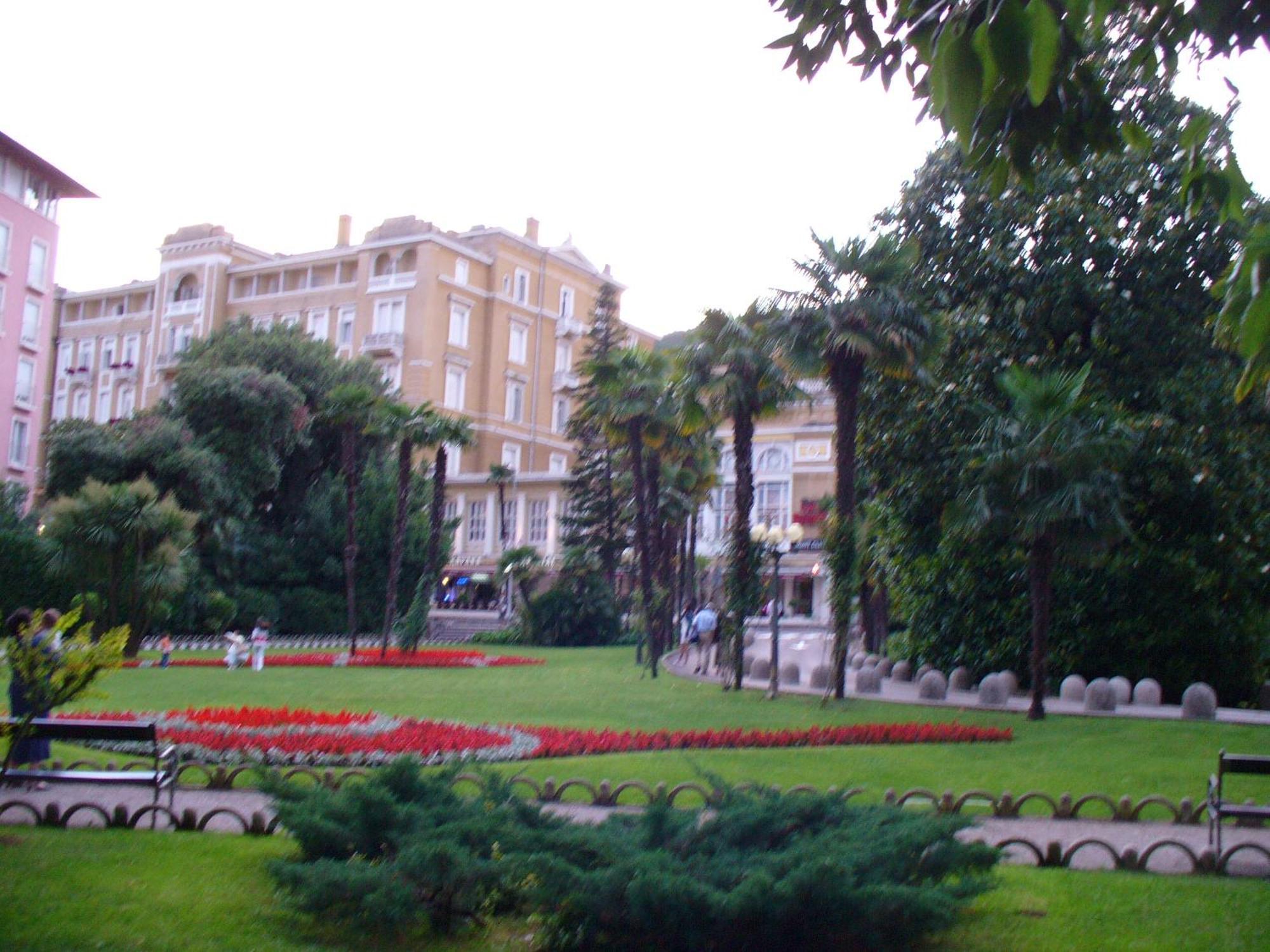 Apartman Dora Opatija Exterior foto